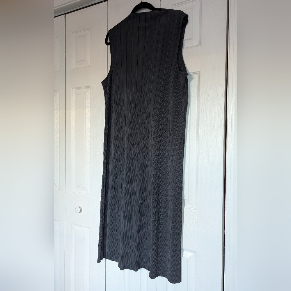 Mock Neck Plissee  Dress